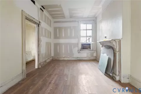 Bedroom - 3105 E Broad St, Richmond, VA 23223 photo 1 of 4