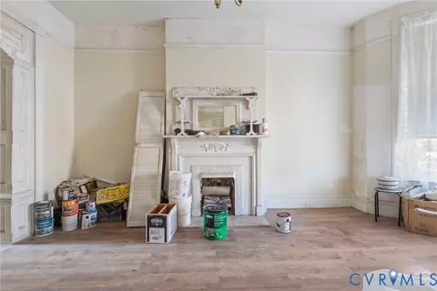 Living - 3105 E Broad St, Richmond, VA 23223 photo 1 of 7