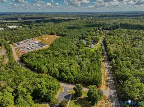 8101 Double Creek Ct, Chesterfield, VA 23832