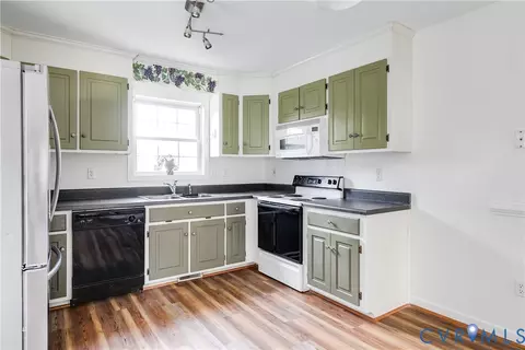 11701 Clear Ridge Dr, Midlothian, VA 23112 photo 13