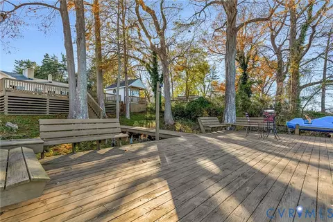 700 W Riverside Dr, Lanexa, VA 23089 photo 41