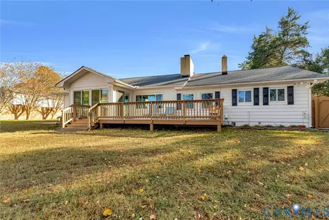700 W Riverside Dr, Lanexa, VA 23089 photo 3