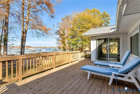 700 W Riverside Dr, Lanexa, VA 23089 photo 35