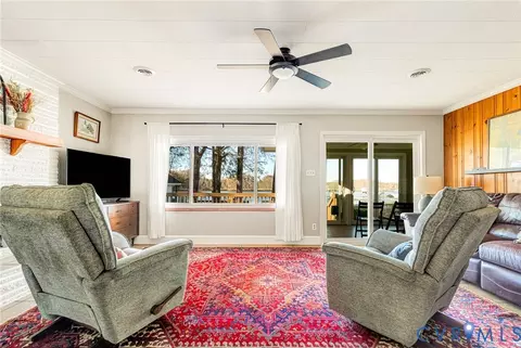 700 W Riverside Dr, Lanexa, VA 23089 photo 22