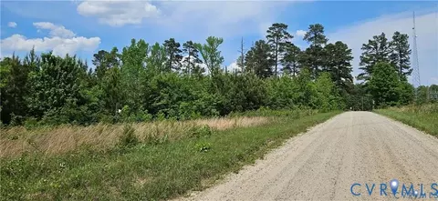 1 Gary Rd, Kenbridge, VA 23944