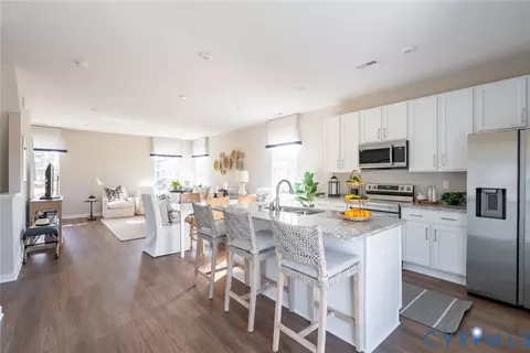 4186 Park Trail Dr #U-4, Richmond, VA 23222