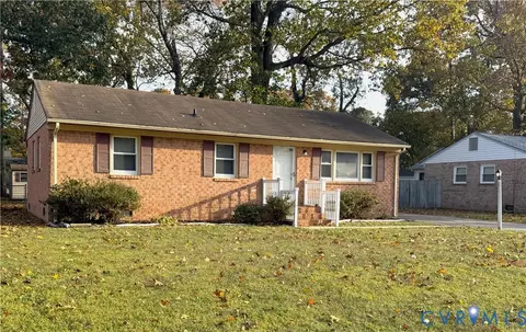 2319 Seminole Ave, Chester, VA 23831