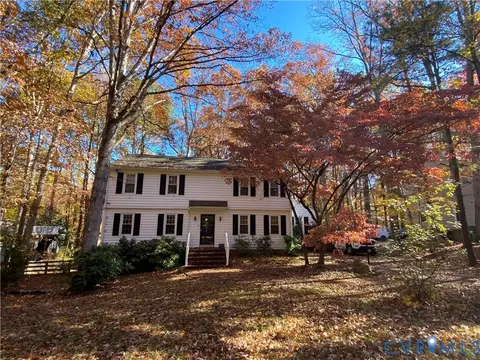1913 Raintree Dr, Henrico, VA 23238