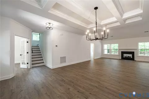 8369 Mount Eagle Rd, Ashland, VA 23005 photo 5