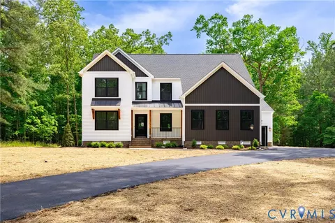 8369 Mount Eagle Rd, Ashland, VA 23005