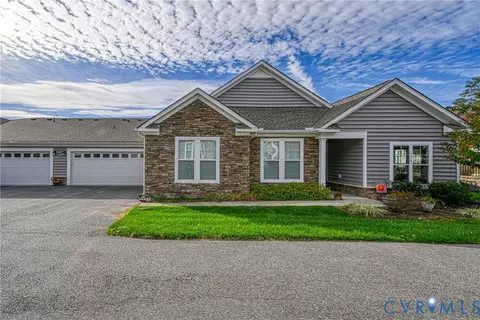 1009 Woodlet Meadow Ln, Midlothian, VA 23114