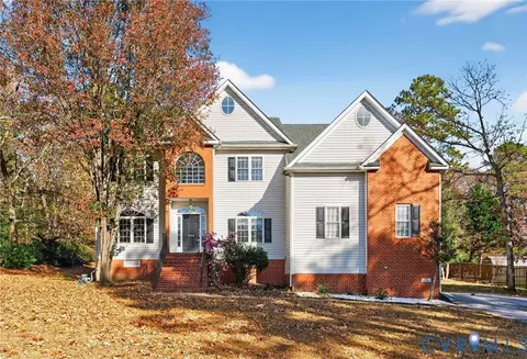 9324 Oak River Dr, South Chesterfield, VA 23803