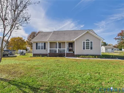 21404 Gilritchie Dr, Petersburg, VA 23803