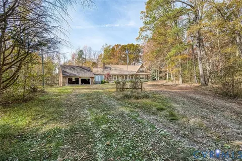9508 Tranquility Ln, Sutherland, VA 23885 photo 3