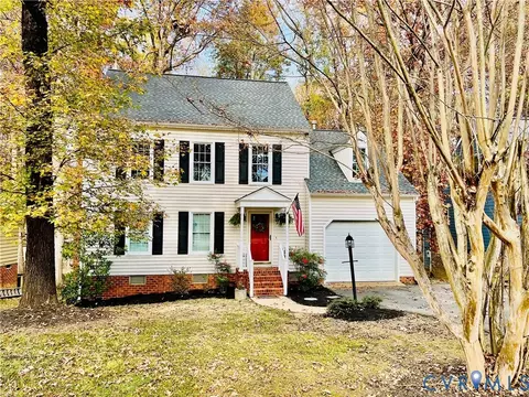 Exterior - 5617 Chatmoss Rd, Midlothian, VA 23112 photo 4 of 4
