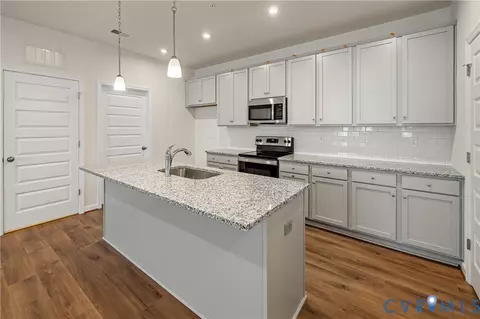5309 Twisting Vine Ln #103, Glen Allen, VA 23059
