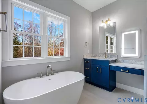 Bath - 3107 Handley Rd, Midlothian, VA 23113 photo 3 of 9