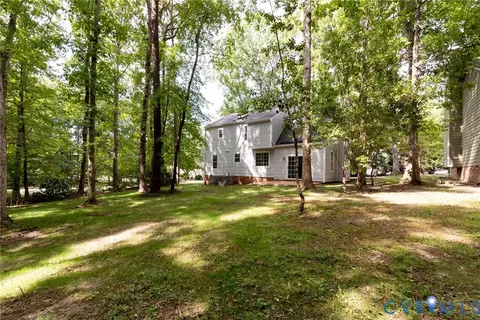 Exterior - 14011 Turtle Hill Rd, Midlothian, VA 23112 photo 7 of 10