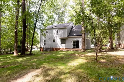 Exterior - 14011 Turtle Hill Rd, Midlothian, VA 23112 photo 9 of 10