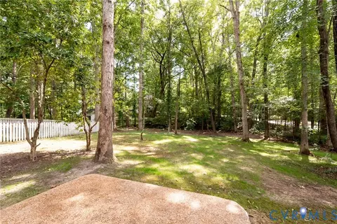 Exterior - 14011 Turtle Hill Rd, Midlothian, VA 23112 photo 10 of 10
