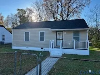 1102 7th St, Petersburg, VA 23803