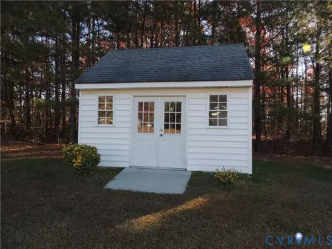 6595 Tranquility Ln, Sutherland, VA 23885 photo 8
