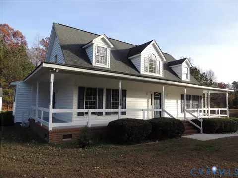 6595 Tranquility Ln, Sutherland, VA 23885 photo 3
