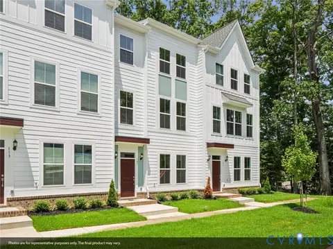 13813 Riverlight Dr, Midlothian, VA 23114