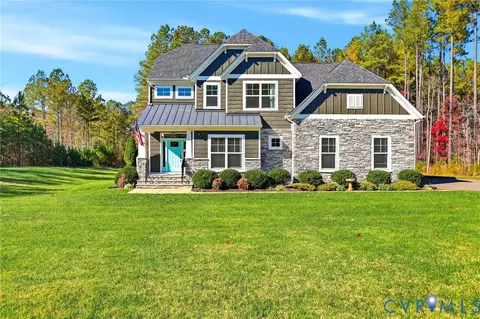 12612 Kernmack Dr, Chesterfield, VA 23838