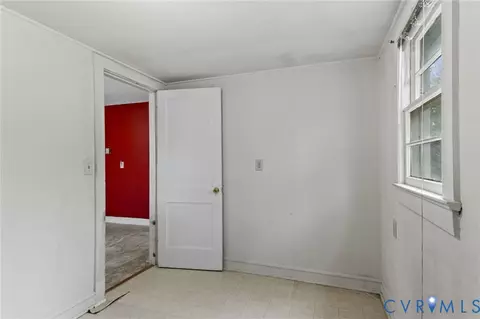Bedroom - 8704 Three Notch Rd, Louisa, VA 23093 photo 1 of 6