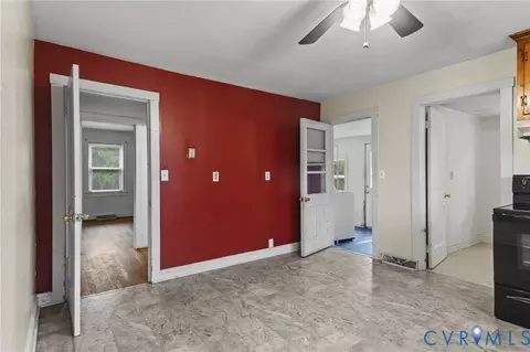 Entry Way - 8704 Three Notch Rd, Louisa, VA 23093 photo 1 of 1