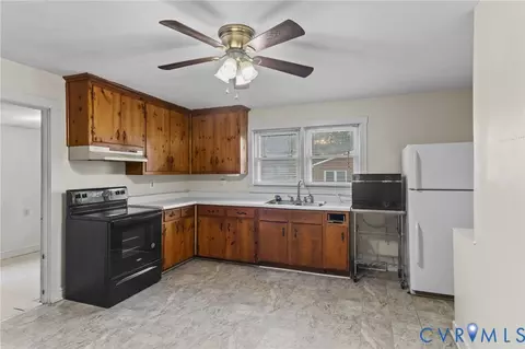 Kitchen - 8704 Three Notch Rd, Louisa, VA 23093 photo 1 of 2