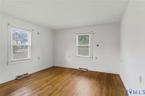 Bedroom - 8704 Three Notch Rd, Louisa, VA 23093 photo 3 of 6