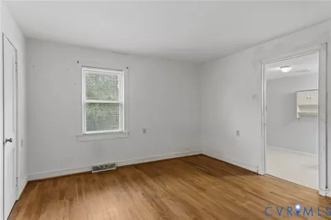 Bedroom - 8704 Three Notch Rd, Louisa, VA 23093 photo 5 of 6