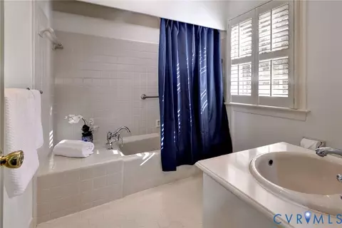 733 E Tazewells Way, Williamsburg, VA 23185 photo 24