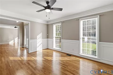 Living - 15430 Foxvale Way, Midlothian, VA 23112 photo 2 of 8