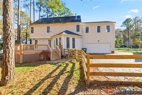 Exterior - 15430 Foxvale Way, Midlothian, VA 23112 photo 5 of 7