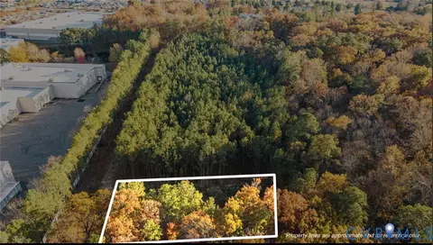 12116 Rock Hill Rd, Chester, VA 23831