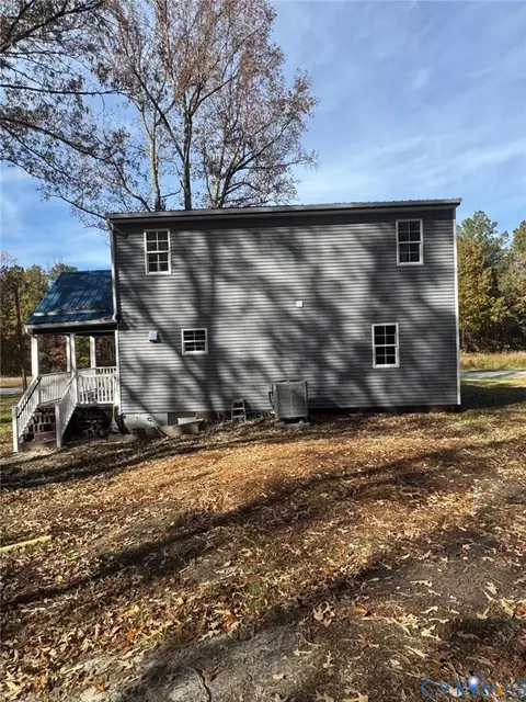 1205 Cox Rd, Blackstone, VA 23824 photo 3