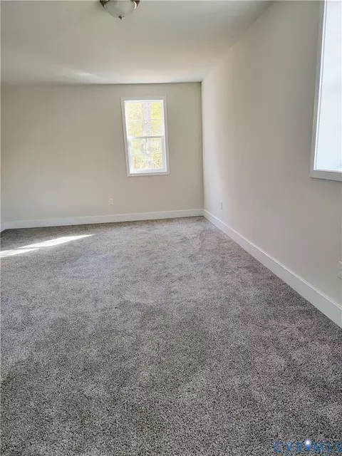 1205 Cox Rd, Blackstone, VA 23824 photo 10