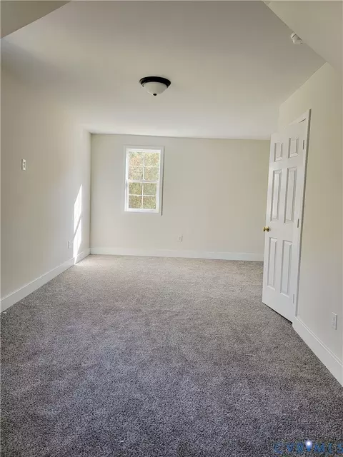 1205 Cox Rd, Blackstone, VA 23824 photo 11