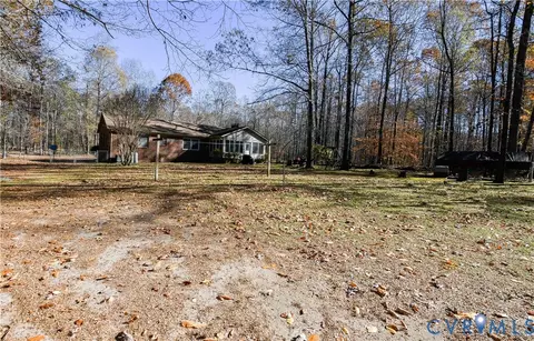 427 Pine Ln, King William, VA 23086 photo 6