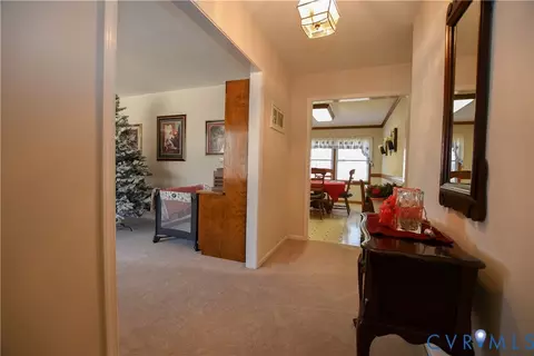 427 Pine Ln, King William, VA 23086 photo 9