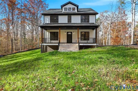 4062 Lake Killarney Rd, Gum Spring, VA 23065