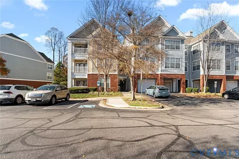 724 Bristol Village Dr #303, Midlothian, VA 23114