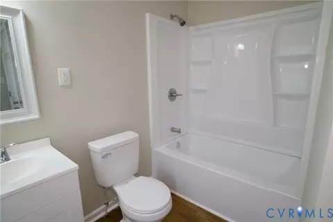 Bath - 3302 Jeter, Richmond, VA 23222 photo 1 of 3