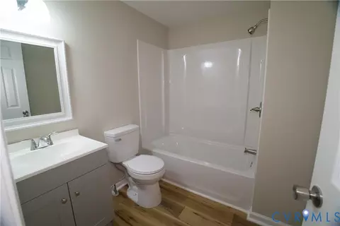 Bath - 3302 Jeter, Richmond, VA 23222 photo 3 of 3