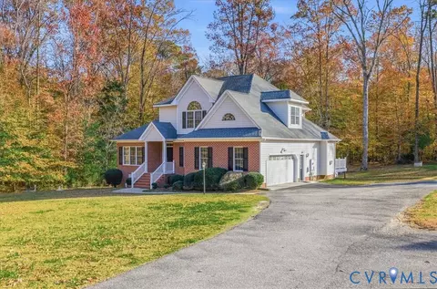 11891 Old Stage Rd, Prince George, VA 23875