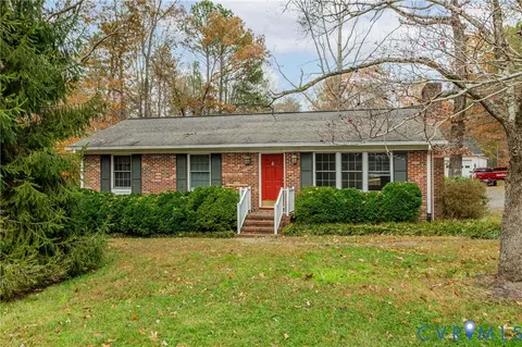 1976 Essex Mill Rd, Dunnsville, VA 22454