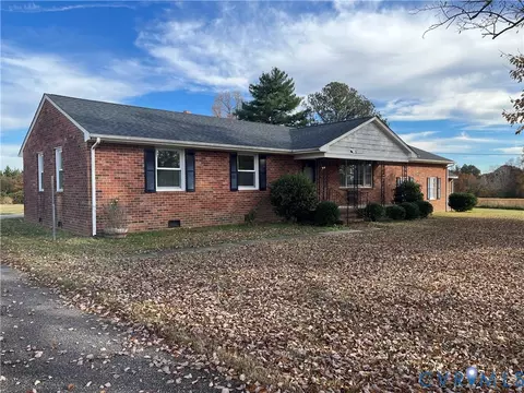 4711 Station Rd, Sutherland, VA 23885